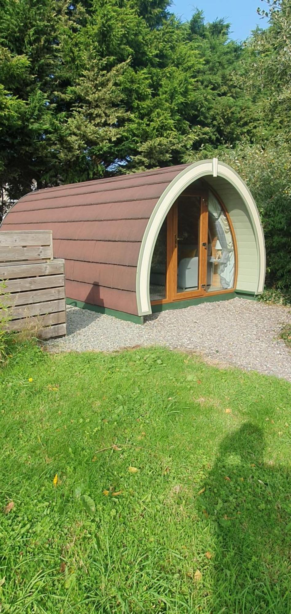 Priory Glamping Pods And Guest Accommodation Killarney Eksteriør bilde