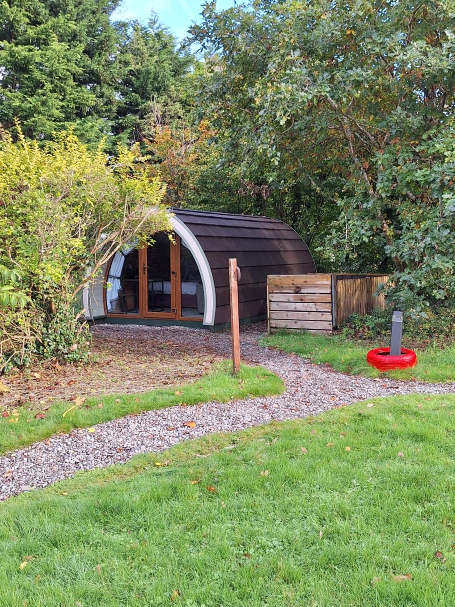 Priory Glamping Pods And Guest Accommodation Killarney Eksteriør bilde