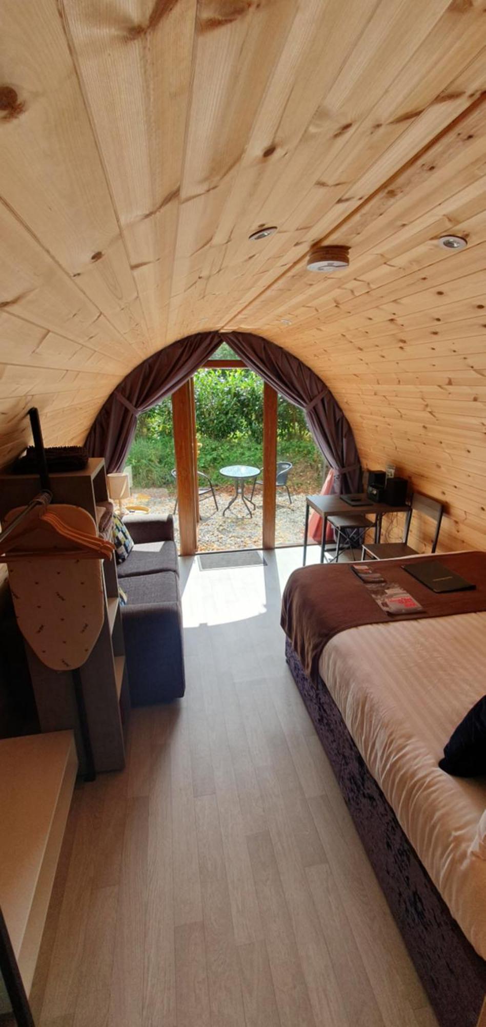 Priory Glamping Pods And Guest Accommodation Killarney Eksteriør bilde